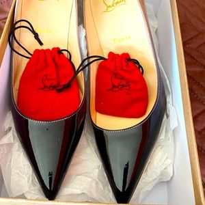 Christian Louboutin Decollete Pumps